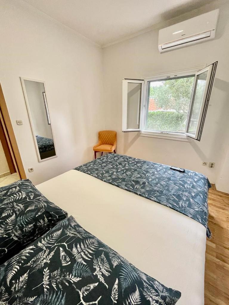 Vacation House Lavanda New! Heated Pool Zadvarje Ngoại thất bức ảnh