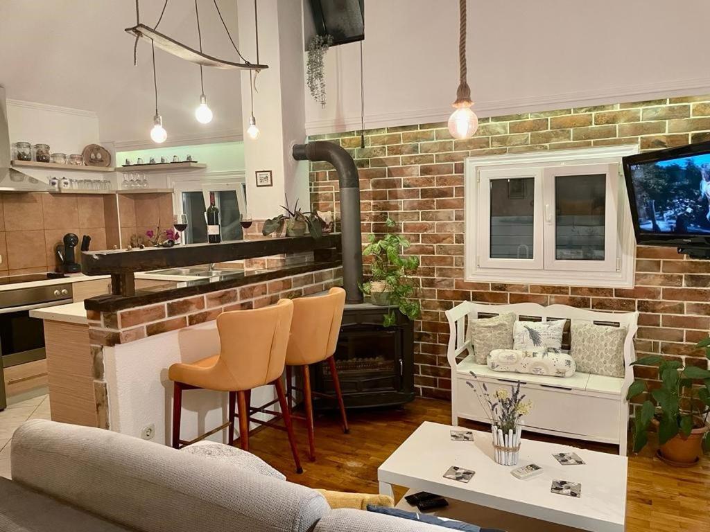 Vacation House Lavanda New! Heated Pool Zadvarje Ngoại thất bức ảnh